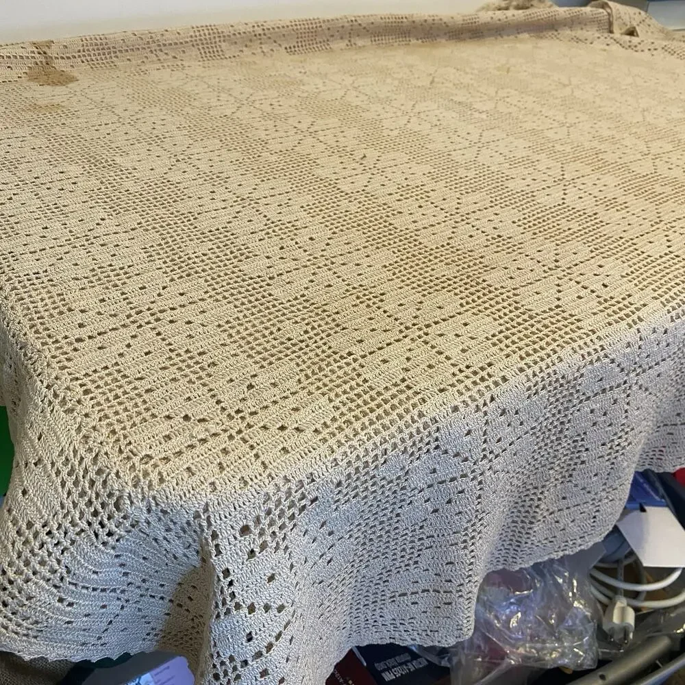 VTG 80s HandCrocheted Lace Tablecloth Beige Handmade Floral CottageHome 53x98”